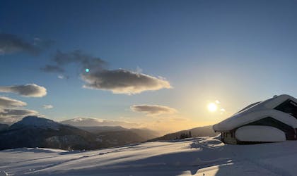 Hytte i fjellet om vinteren, Gaupne. Foto